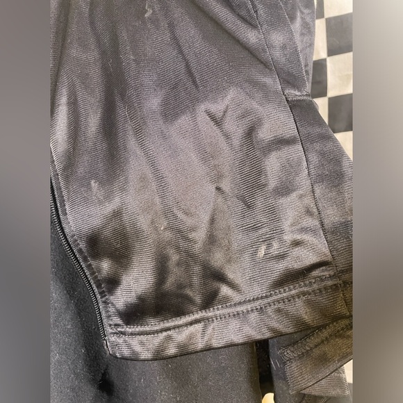 PRO PLAYER Black white stripe zipup - Picture 4 of 4